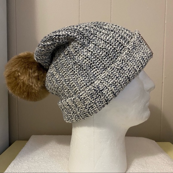 Love Your Melon Accessories - Love your melon navy and white slouch beanie hat with removable Pom Pom
